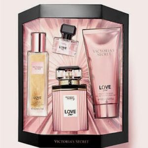Victoria's Secret Love Star  Gift Set